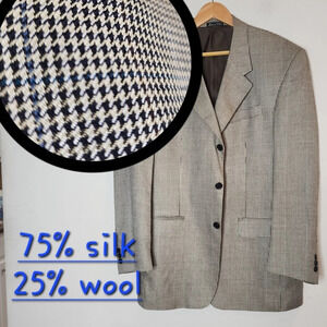 Calvin America Silk/Wool beige black houndstooth blazer suit jacket. Size 40R